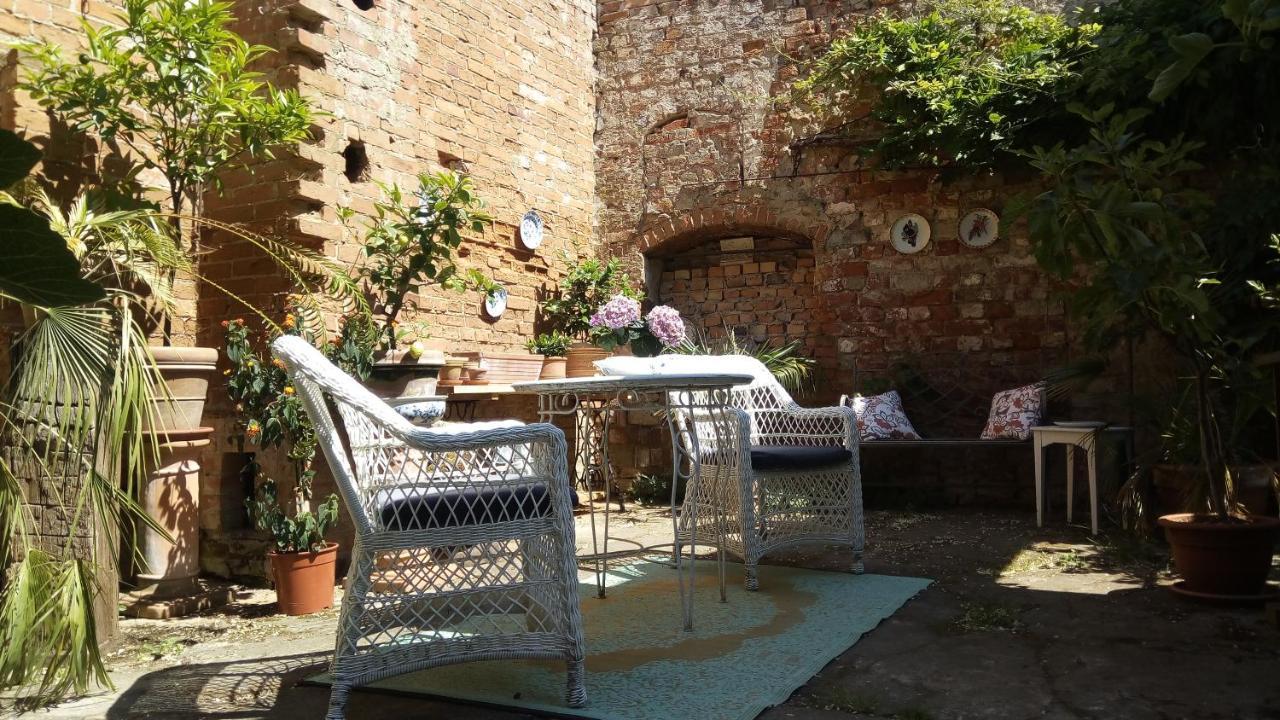 Gartenzimmer Im Schloss Neuhausen Neuhausen  Extérieur photo