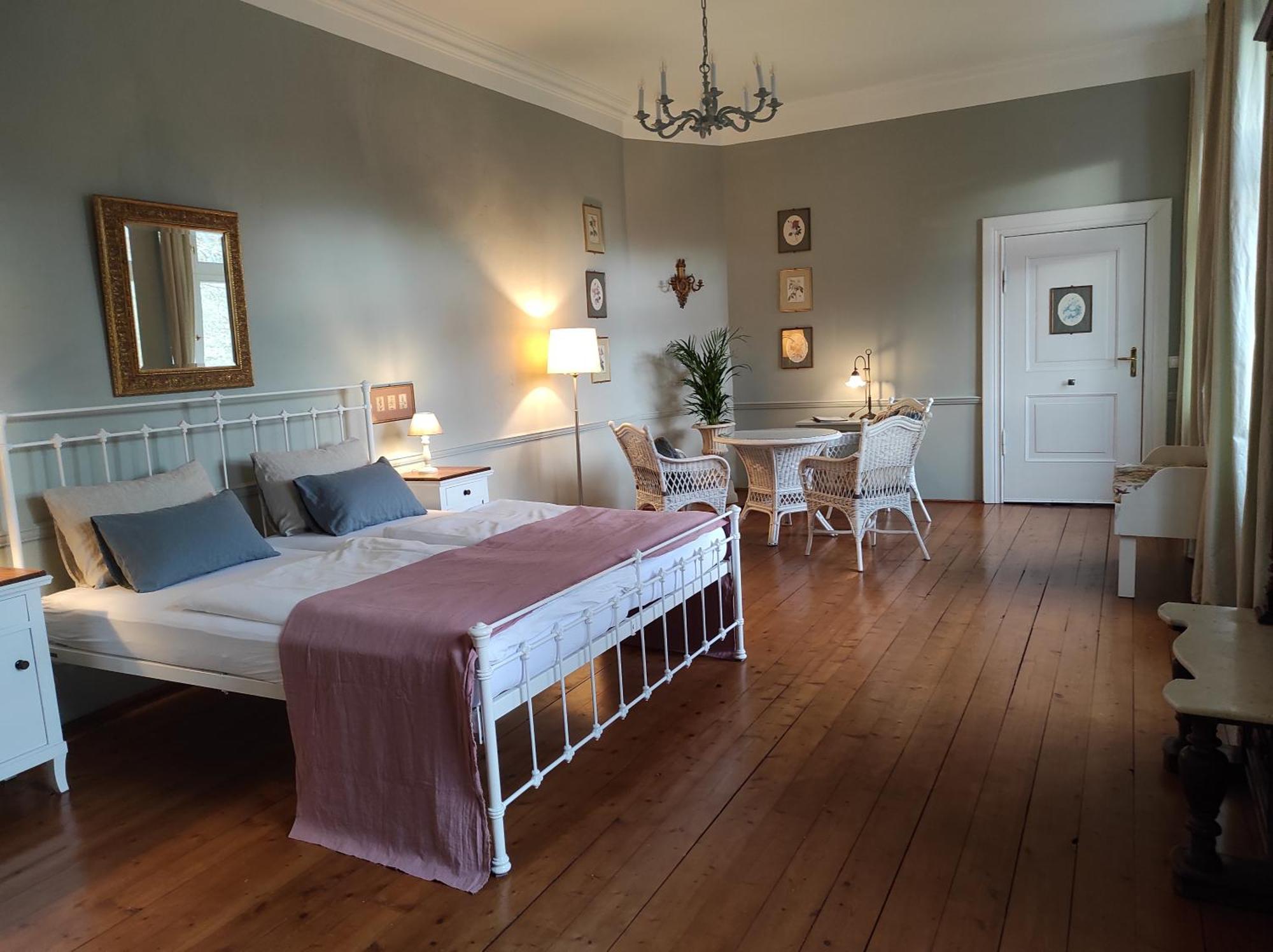 Gartenzimmer Im Schloss Neuhausen Neuhausen  Extérieur photo